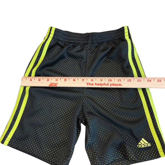 Adidas Athletic Shorts Boys Sz 6 barely used - Picture 6 of 6
